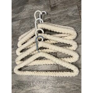 Crochet Hangers White Non‎ Slip Bridal Hand Made Plastic Hanger Wedding Clothing